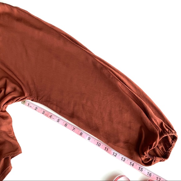 SOLD 💕Anthro Dolan Left Coast Contessa Top - Picture 16 of 16